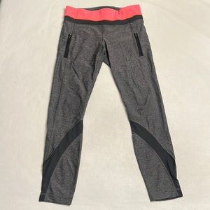 35. Lululemon Inspire Legging Heathered Black/Boom Juice/Deep Coal